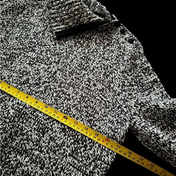 Chaps Knit Sweater Women Size PL Petite L Asymmetrical Neck Black/white - Picture 3 of 4